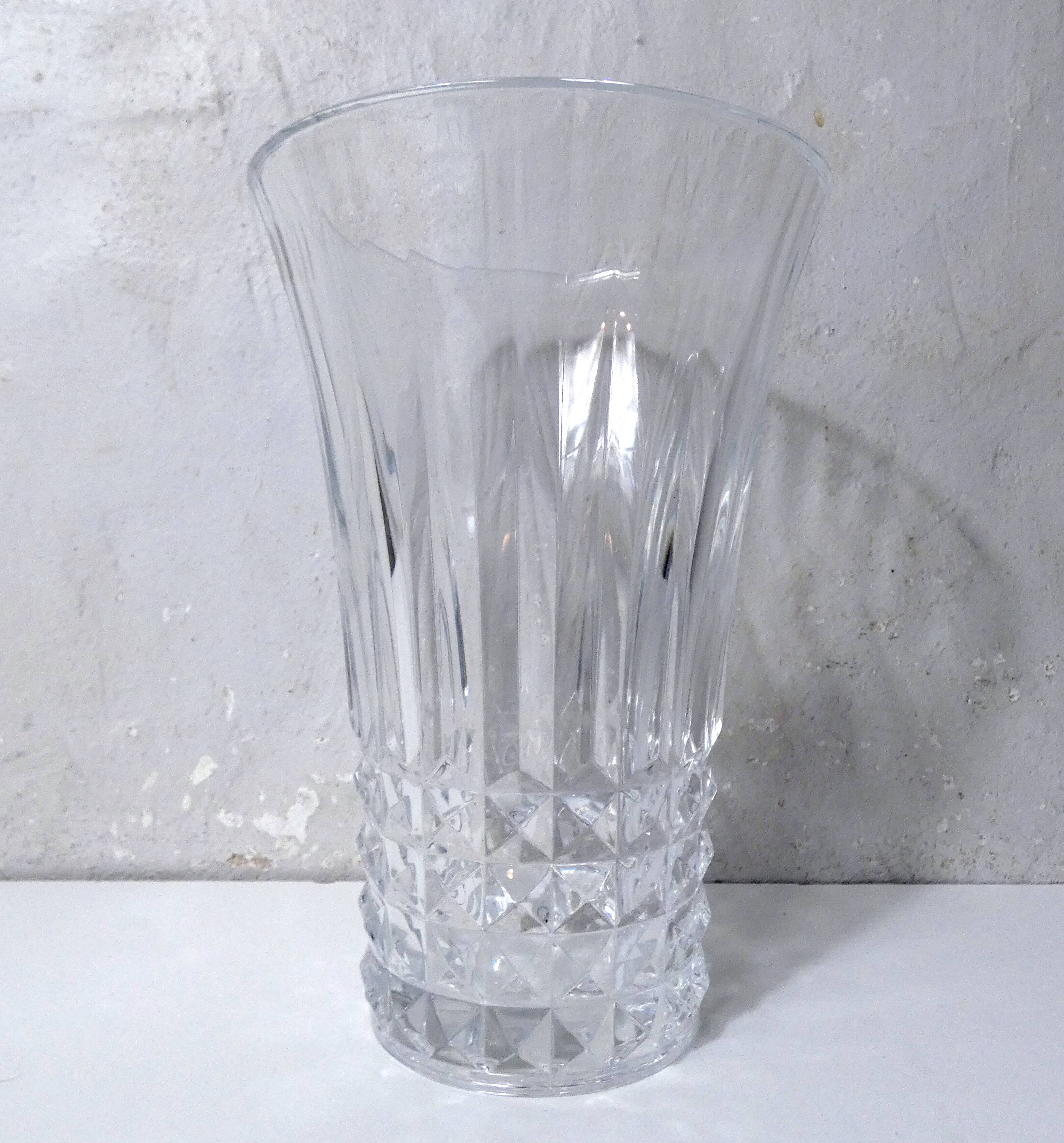 ancien vase en cristal 25 cm TBE