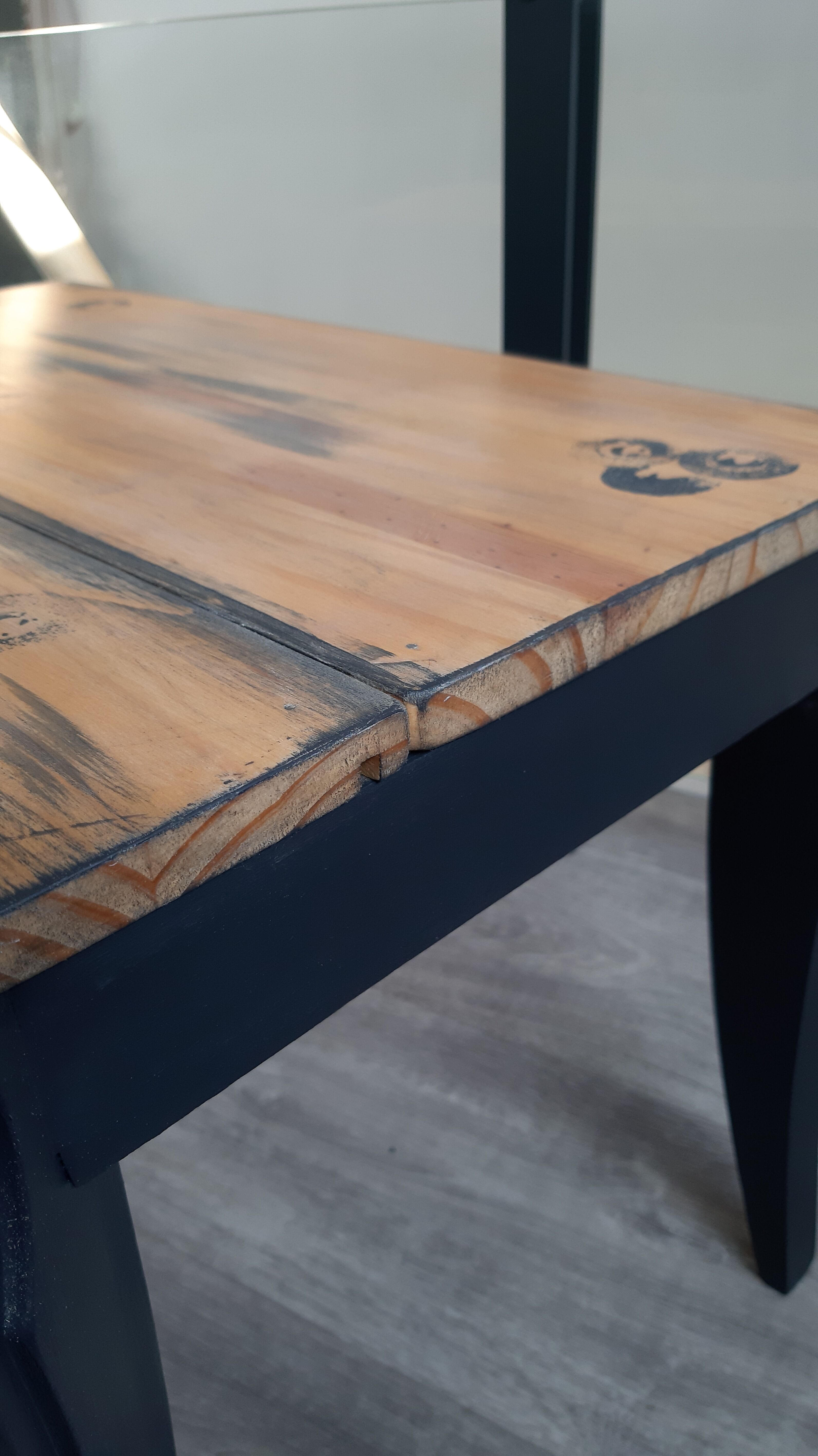 Contemporary bedside carbon color