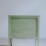 Small green Parisian chest of drawers with 3 drawers in semi-solid oak