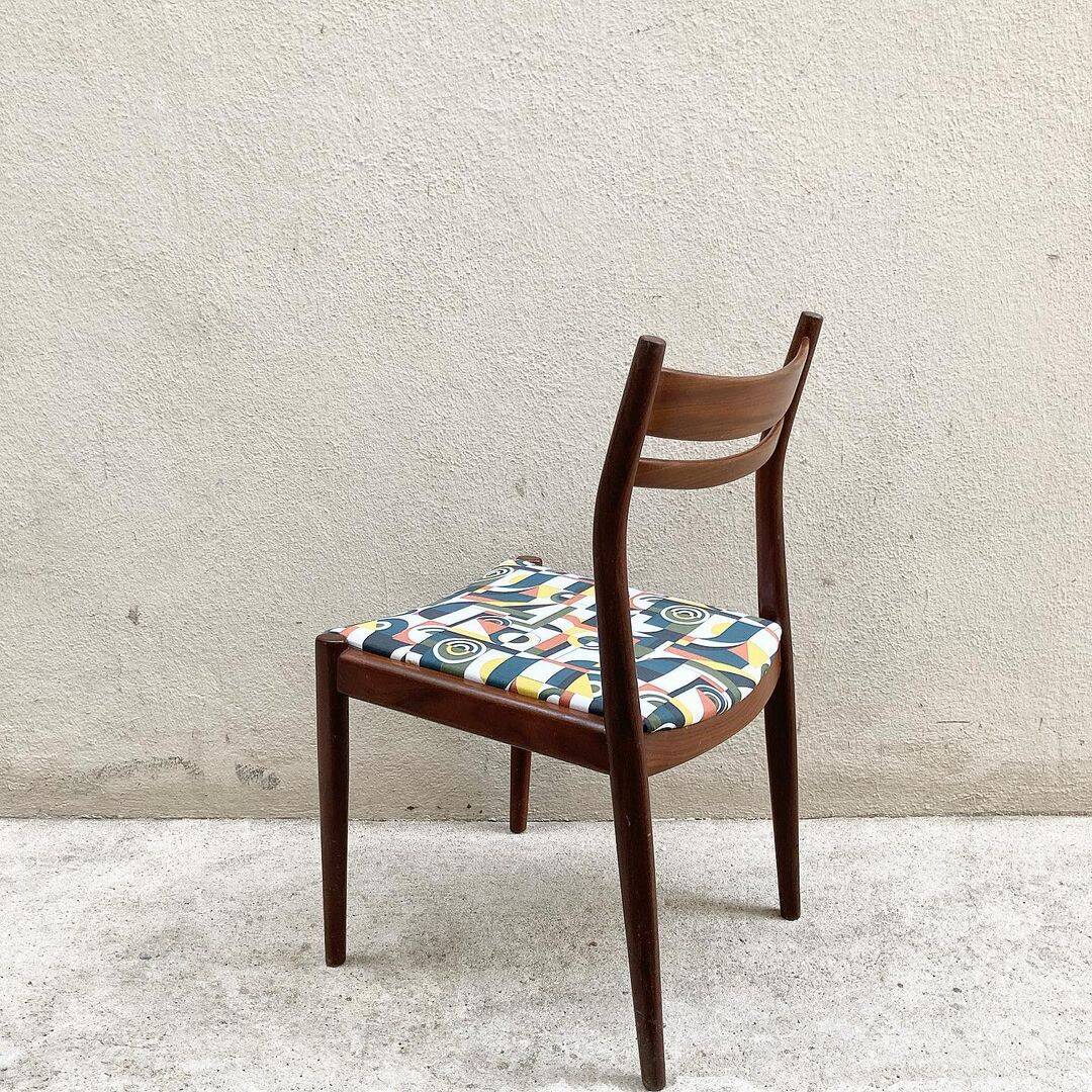 Chaise italienne en palisandre tissu Bauhaus
