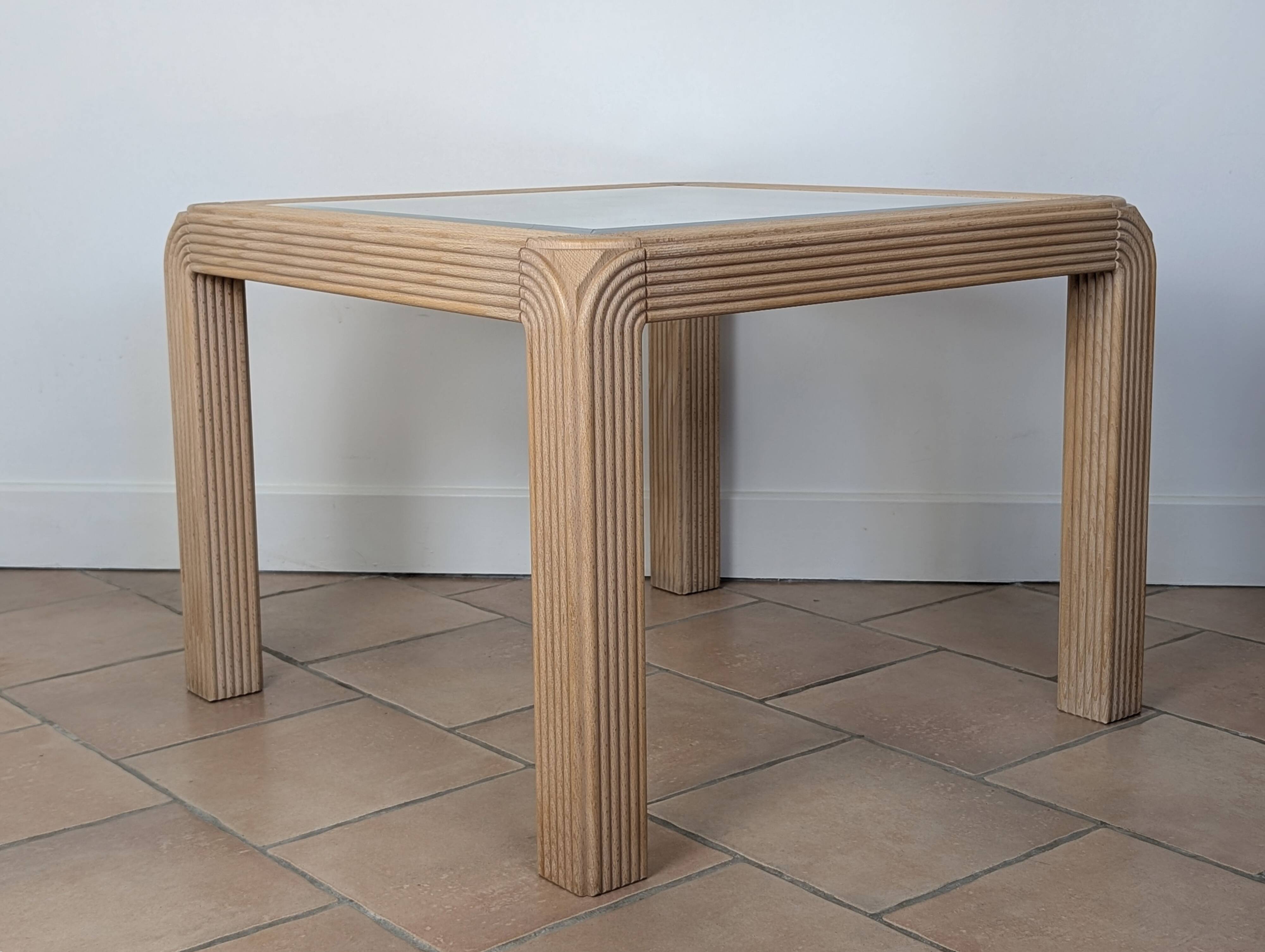 Coffee table / side table