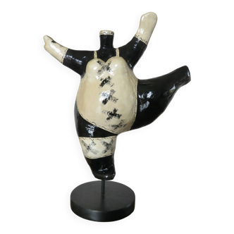 Sculpture "DEESSE" in the style of Niki de Saint Phalle, papier-mâché 1990