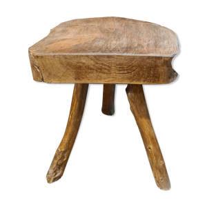 tabouret de vachet tripode