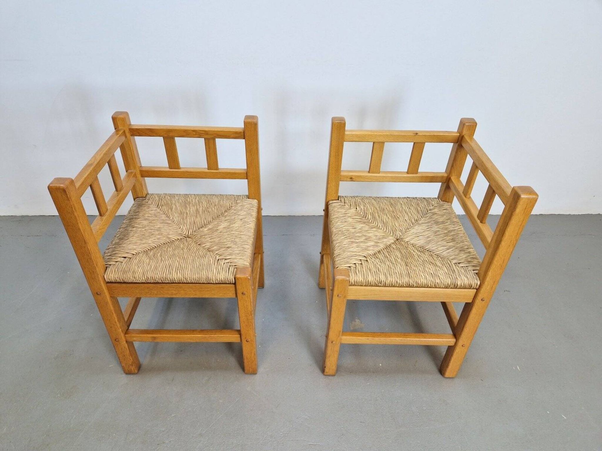 Dutch Modernist Art Deco Style Corner Chair in Oak and Rush, 1950s, Set of 2