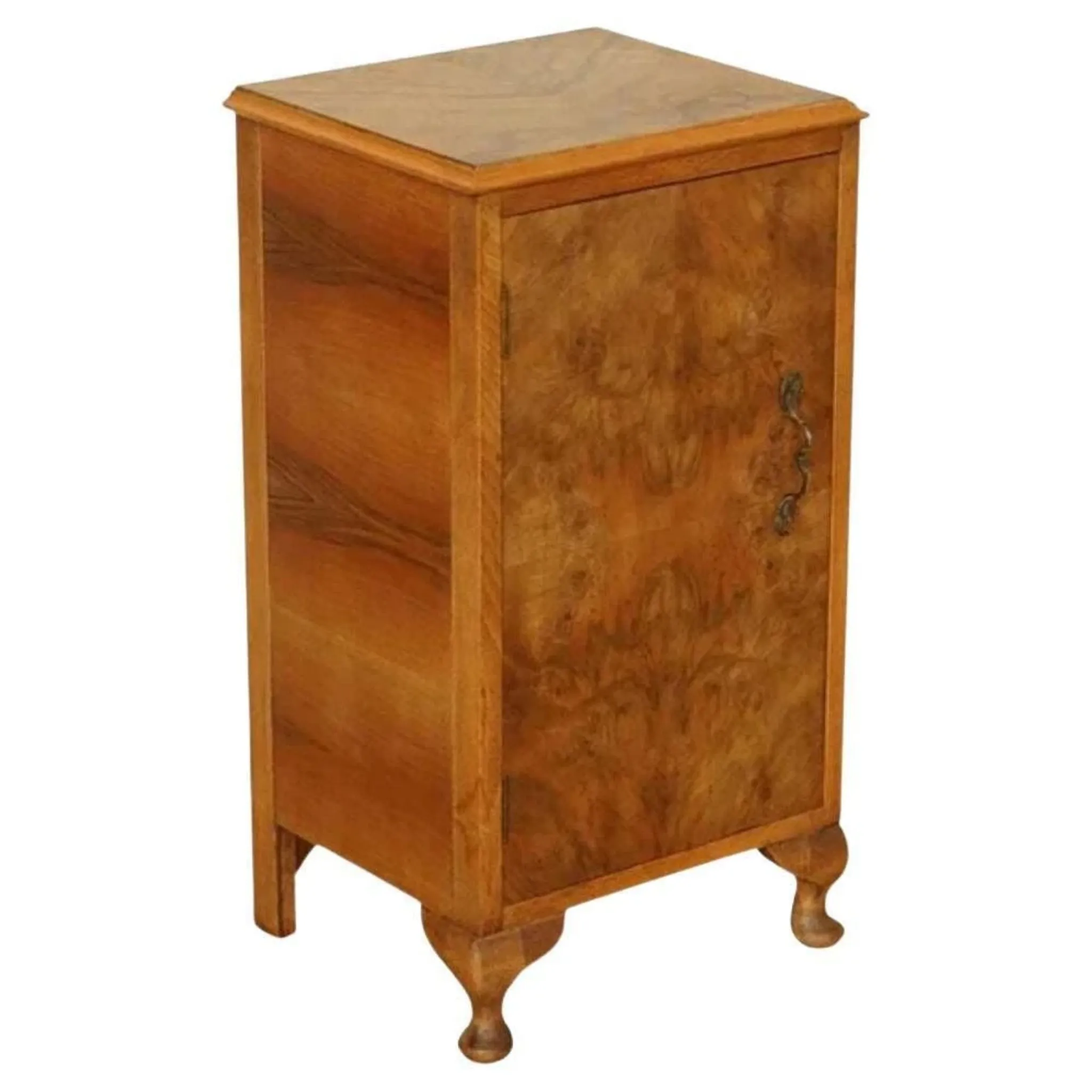 Vintage Art Deco Nightstand in Walnut