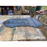 Cast iron fountain plaque