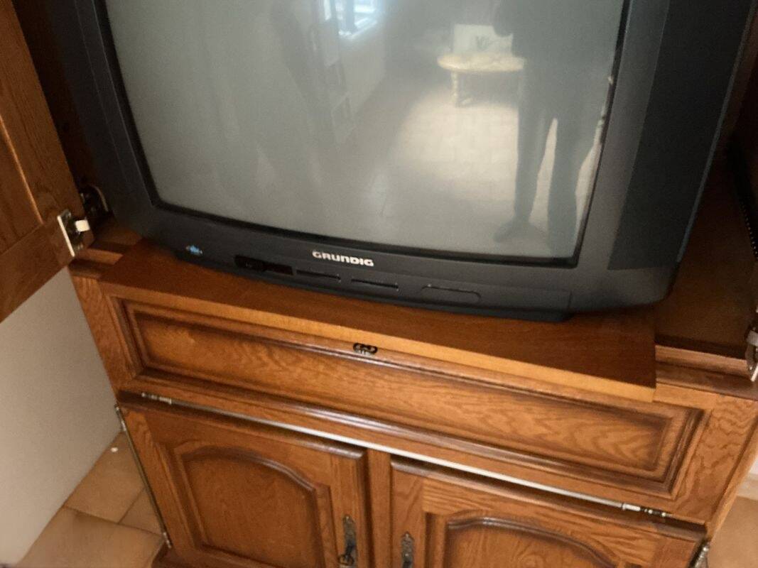 Meuble télé bois rétro