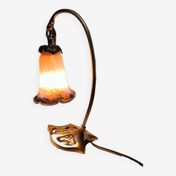 Lampe en bronze style art nouveau tulipe signé