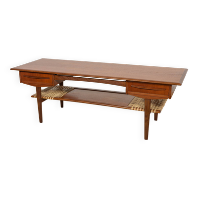 Table basse en teck et rotin du milieu du siècle, Danemark, années 1960
