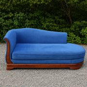 Large vintage cobalt blue chaise longue in fabric and wood – long chair 190