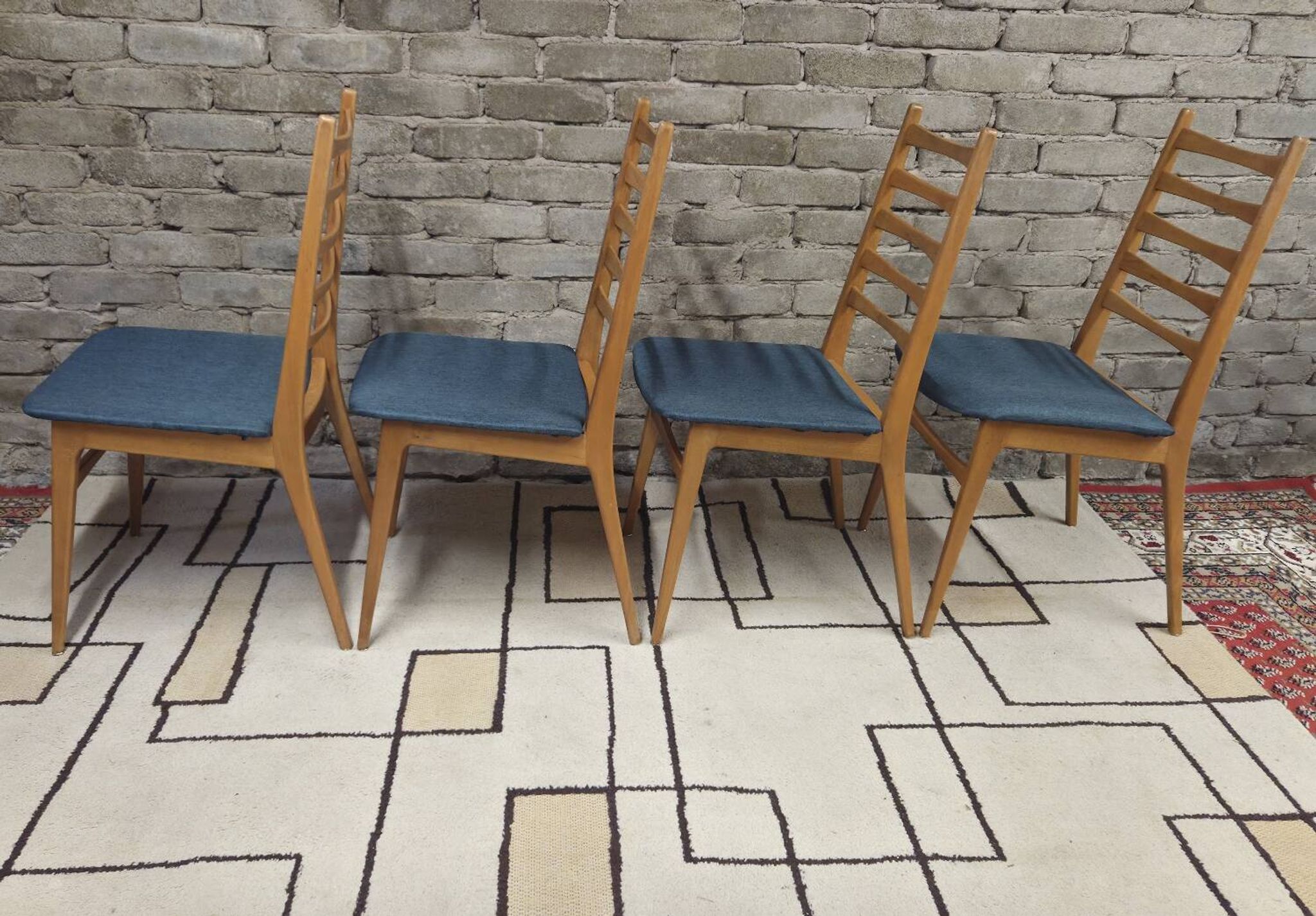 Set of 4 vintage Scandinavian chairs from the 1960s.
