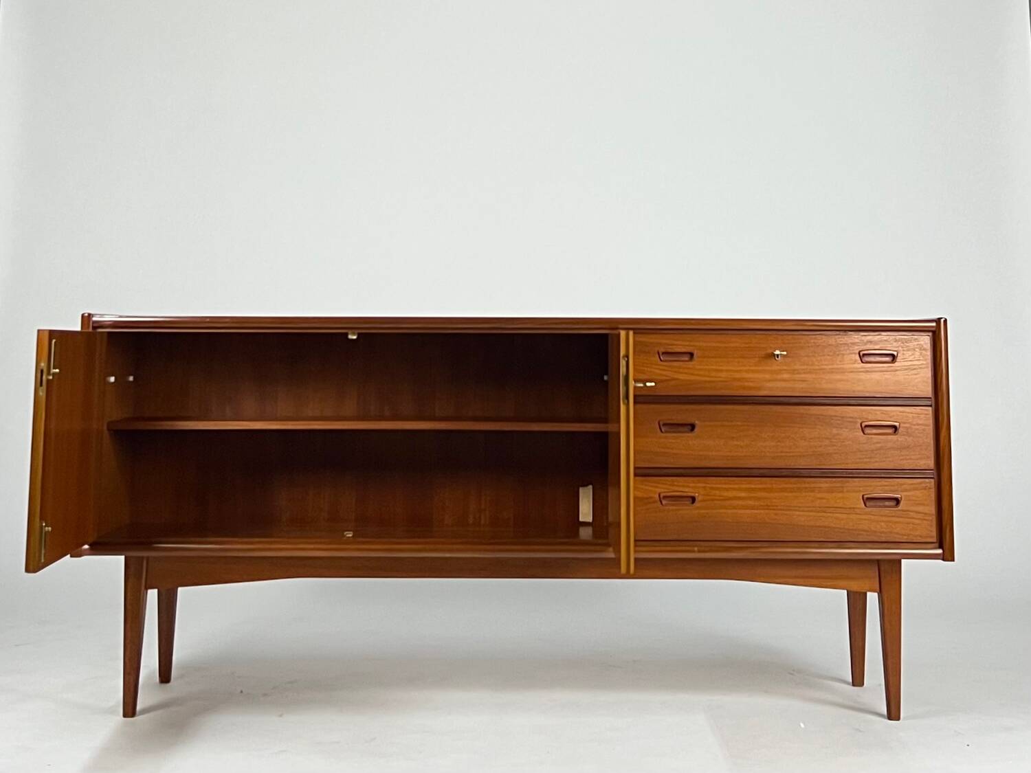 Vintage teak sideboard Bartels mid-century 60s design chest of drawers