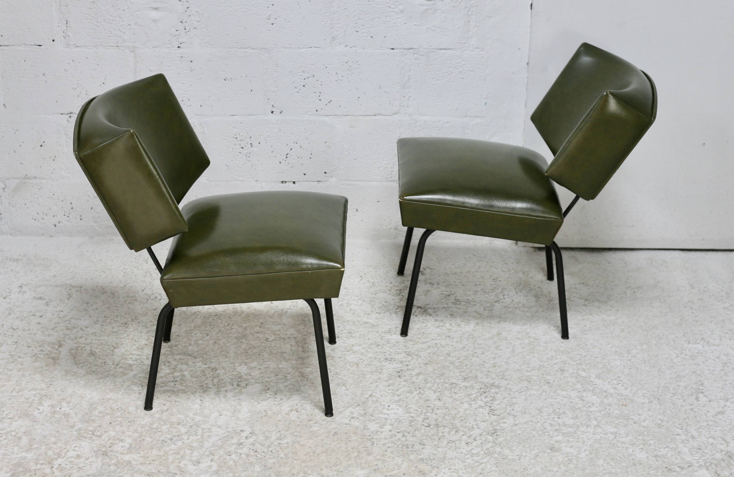 Pair of tubular armchairs, imitation leather. Circa 1950