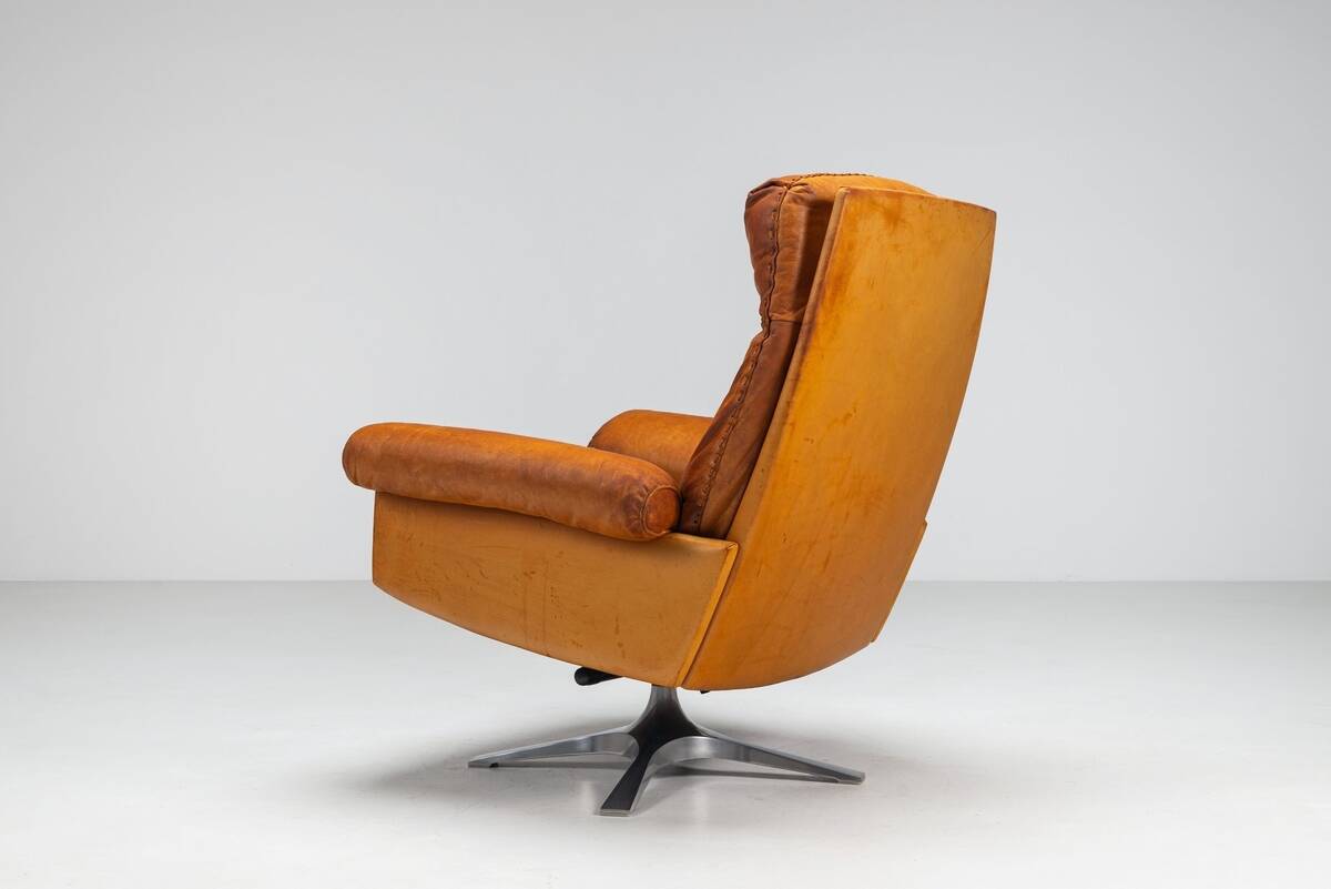 De Sede DS-31 high-back lounge chair in natural leather, Switzerland, 1970