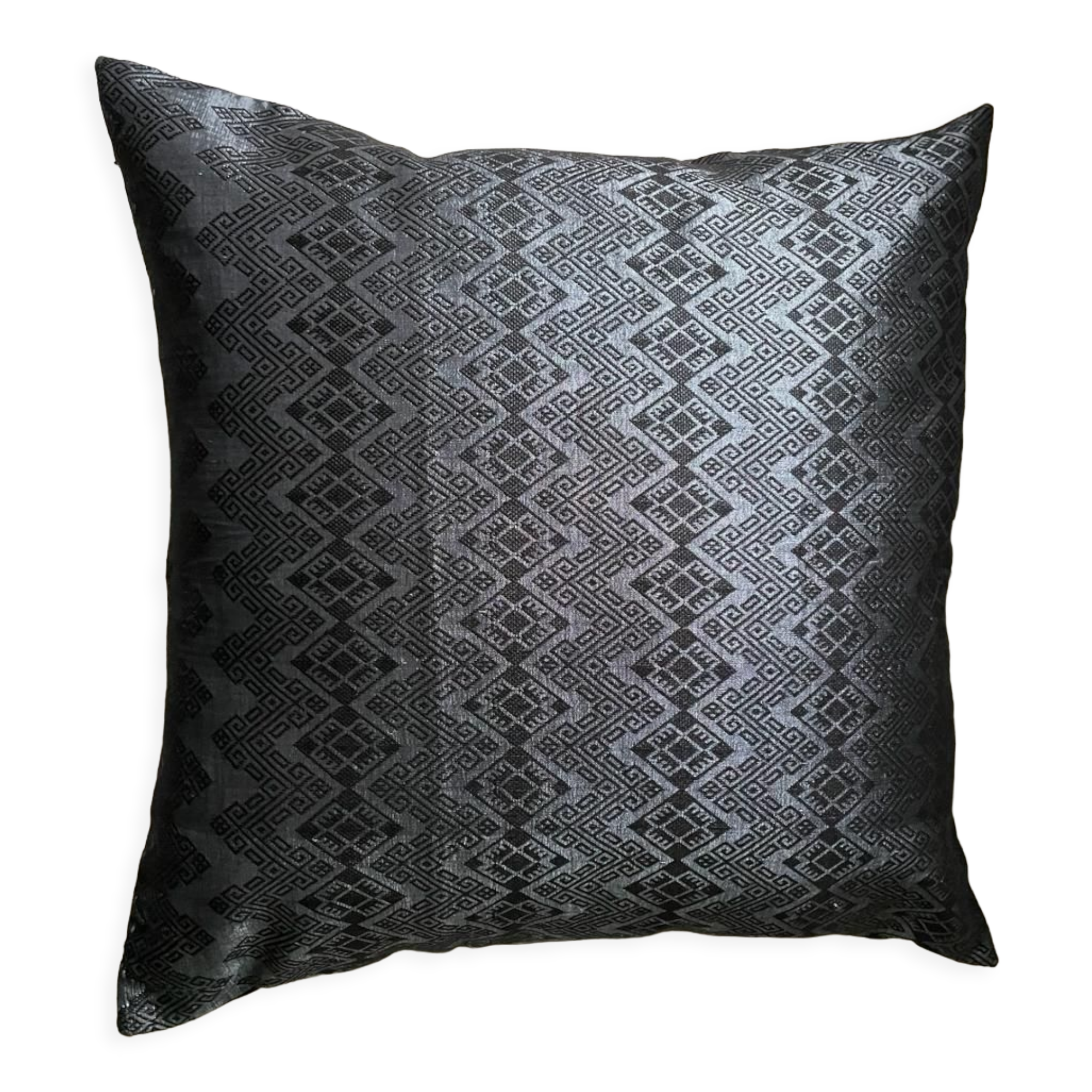 Glossy black Kachin cushion 50x50 cm