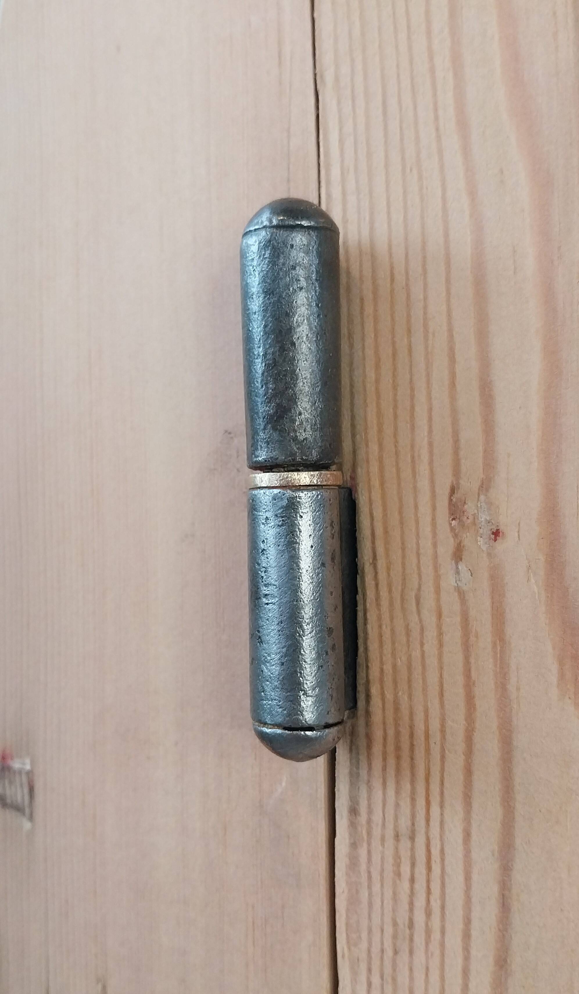 Old bullseye window with oval glass