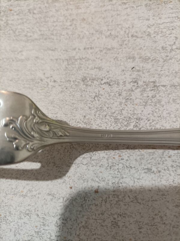 Lot de 48 couverts Sfam model Chambly