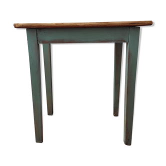 Farm table