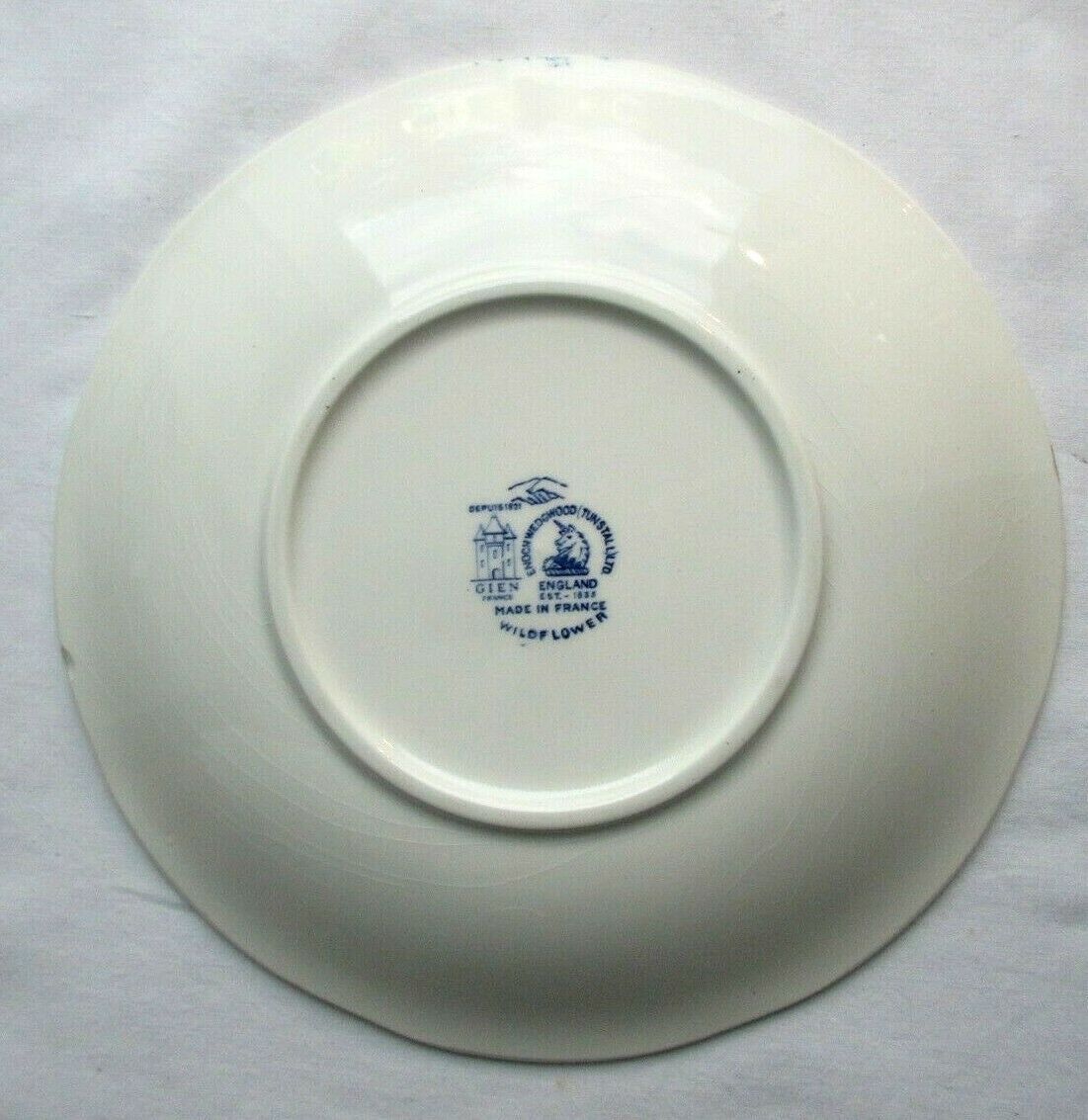 Set of 6 gien Art Deco flat plates model carnations in blue