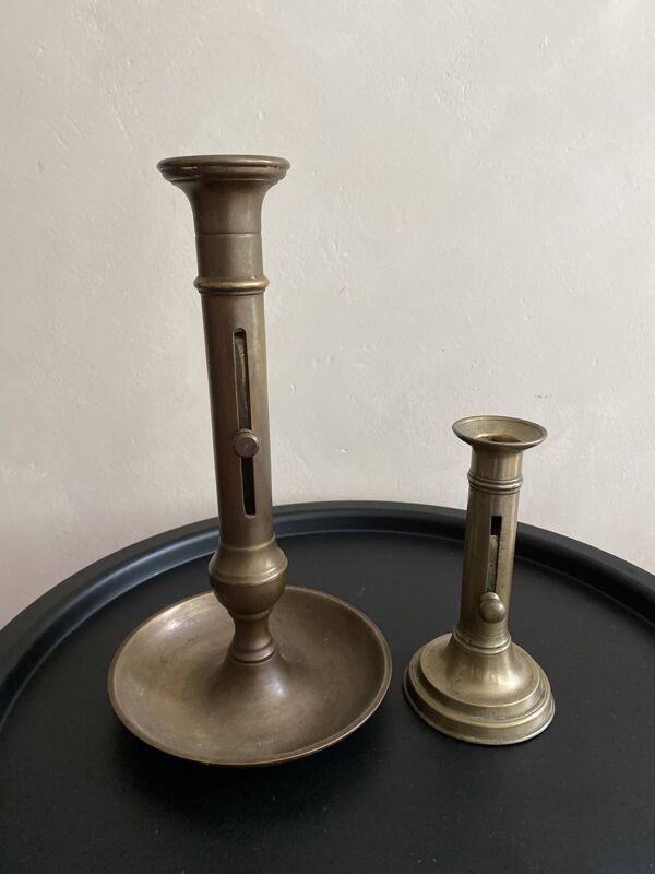 Série de 5 bougeoirs anciens en laiton – Style Napoléon III / Rat de c