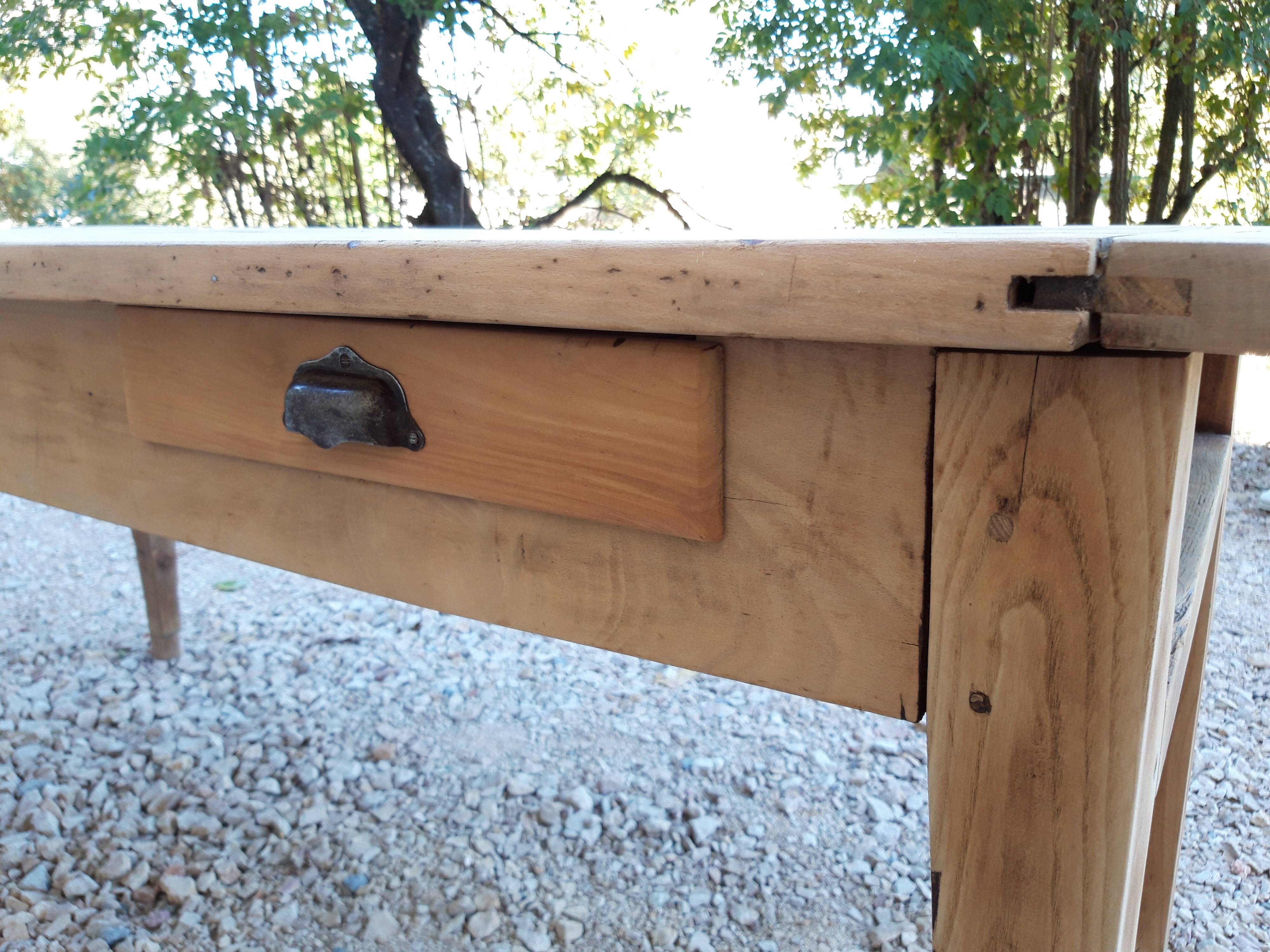 Firm table bressane brut XIXth