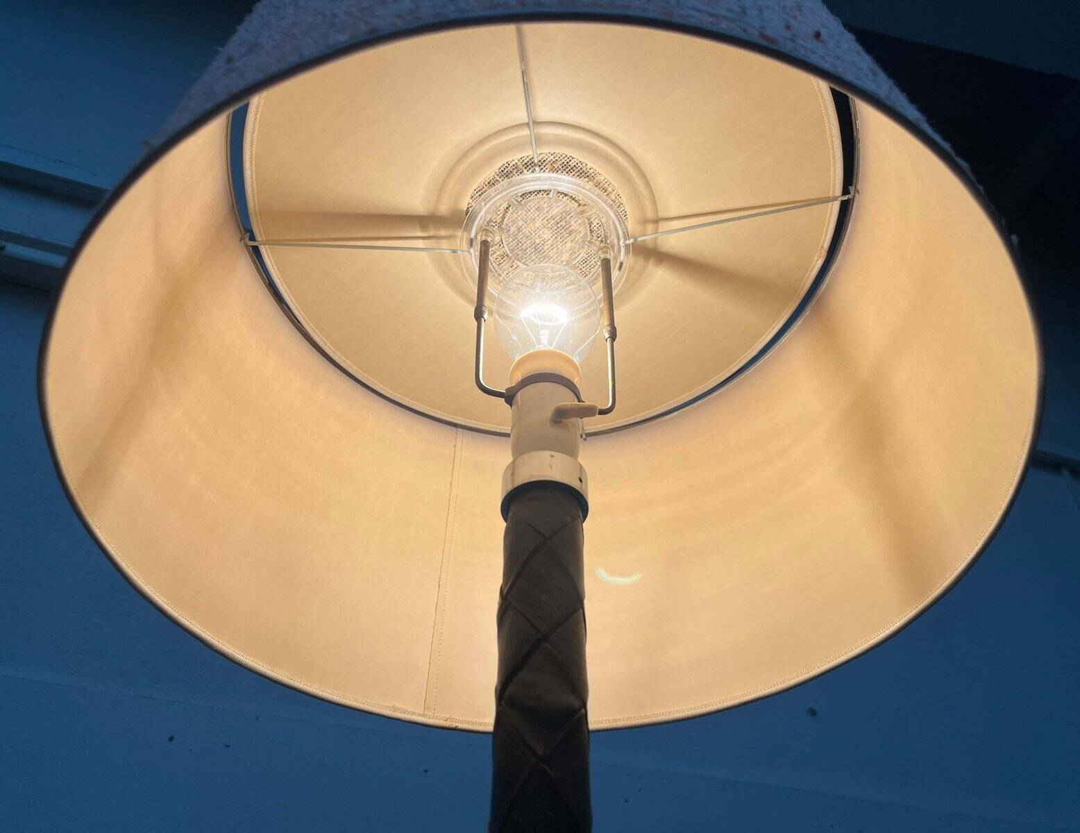 Leather floor lamp Model Flet modern Danish mid-century by Jo Hammerborg for Fog & Mørup, 1960s