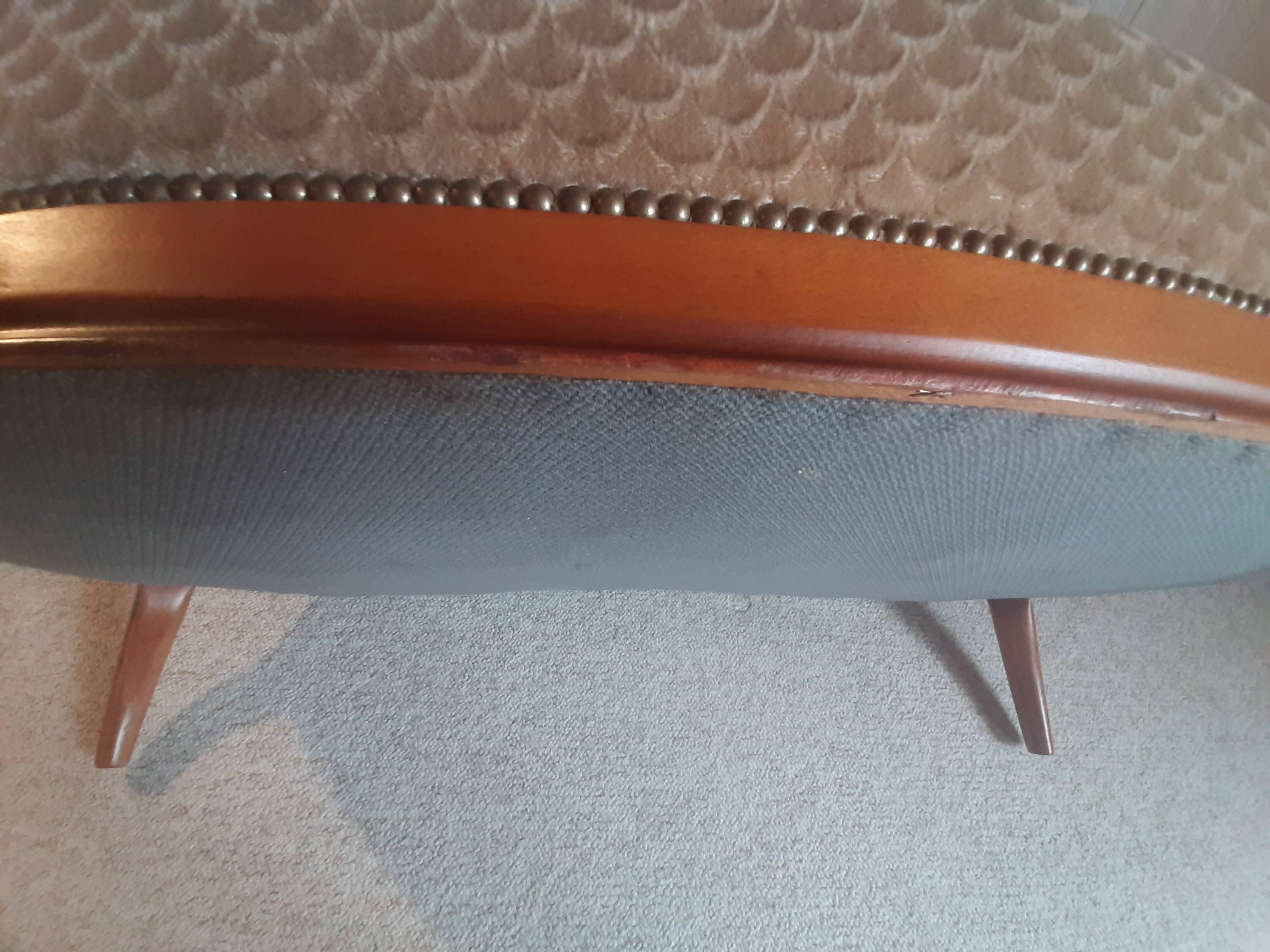 2-seater Louis XV style sofa - arched legs - Art Deco patterned velvet fabric - Beige