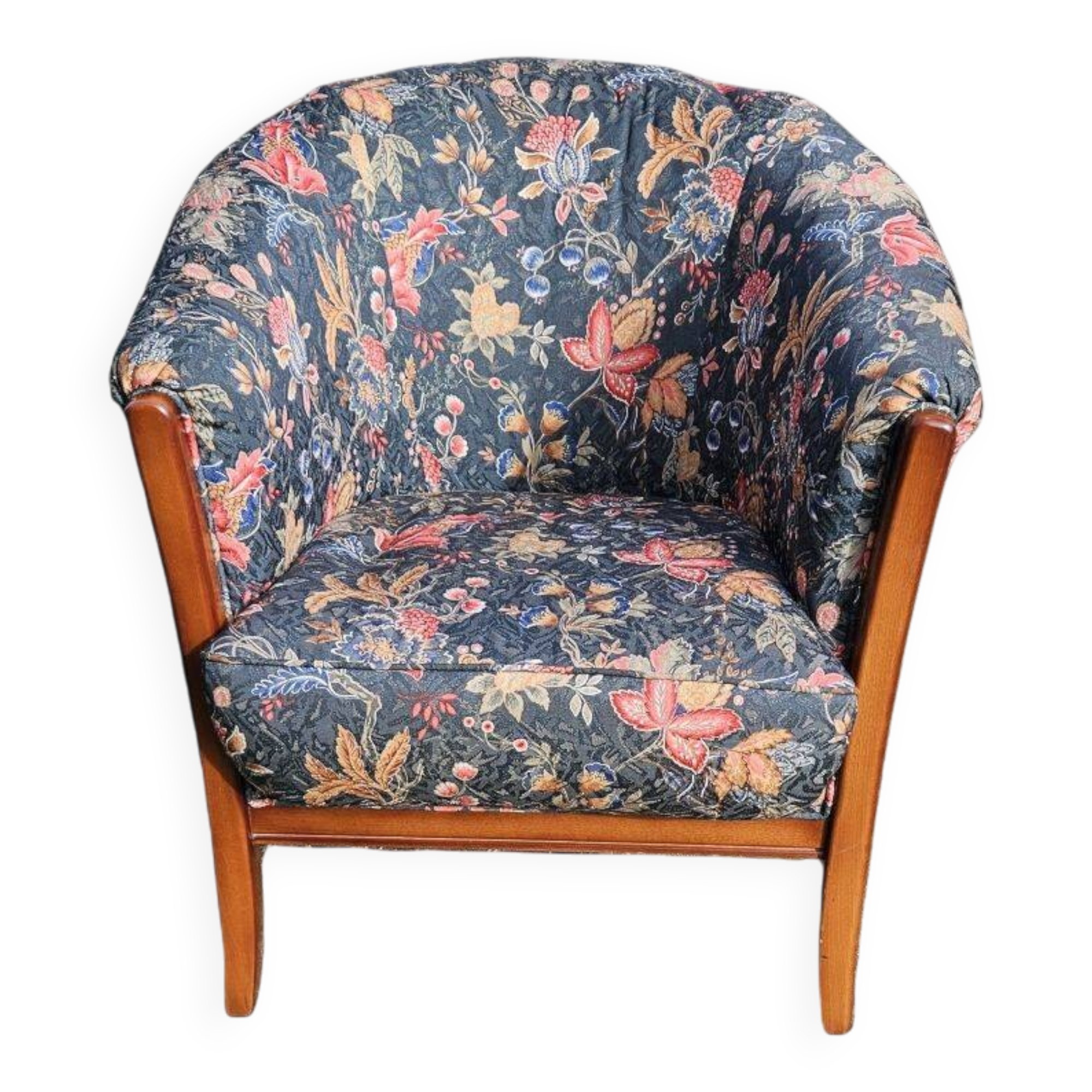 Satin Fabric Basket Chair