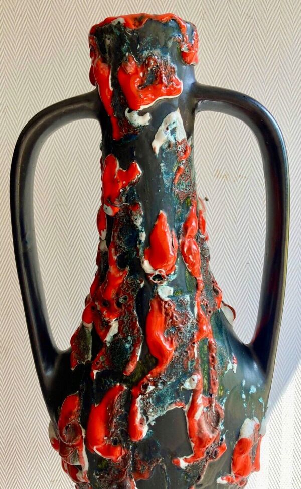 Vase amphore, vallauris, signé mb, annees 50/60