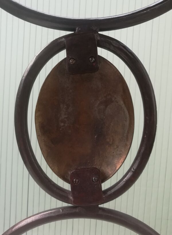 Table de boucher en fer forgé et bronze