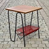 Pedestal table from the 70s, metal base and mahogany top