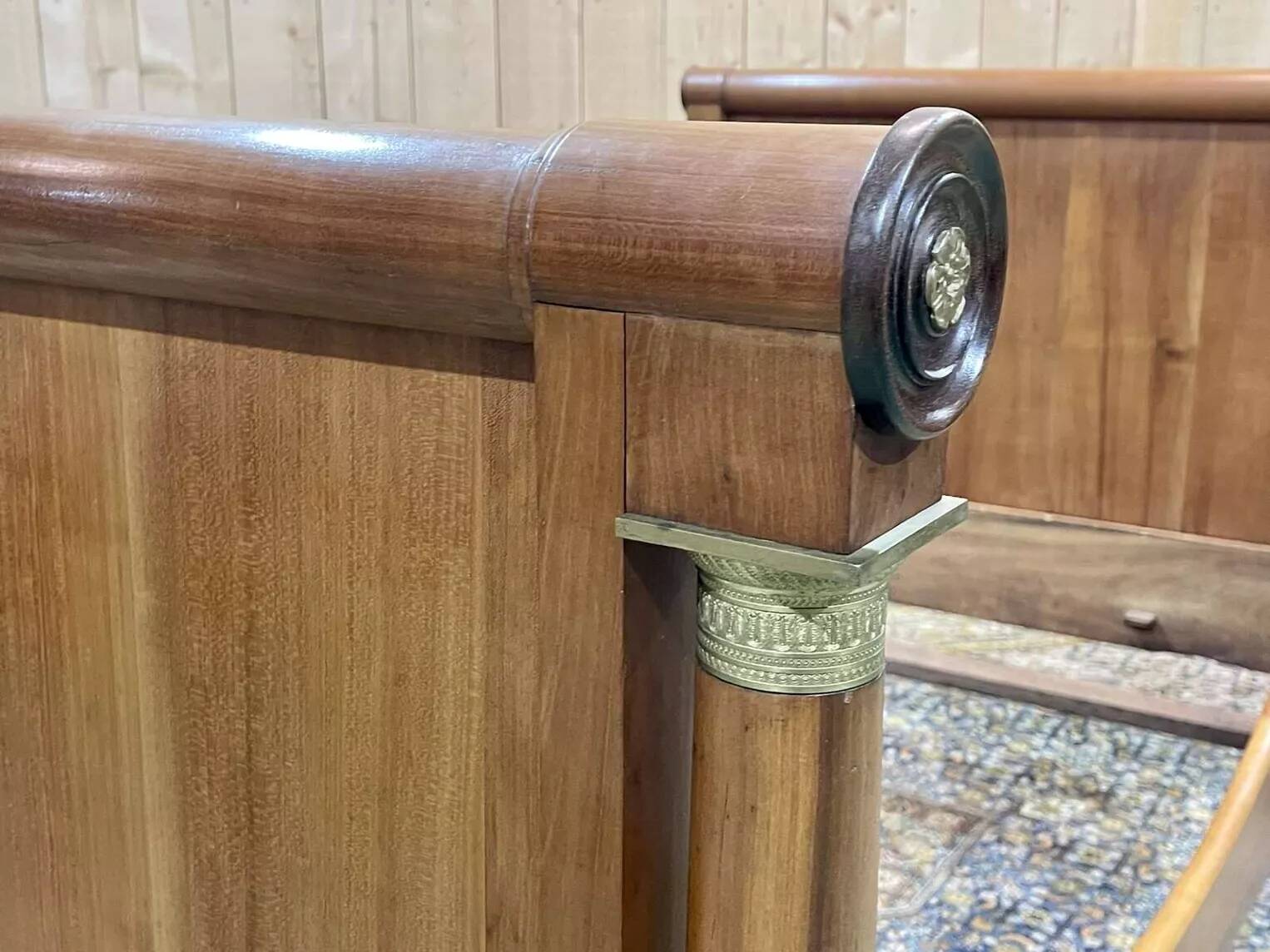 19th century Empire sleigh bed in cherry wood - Bedding: 1m82x98cm