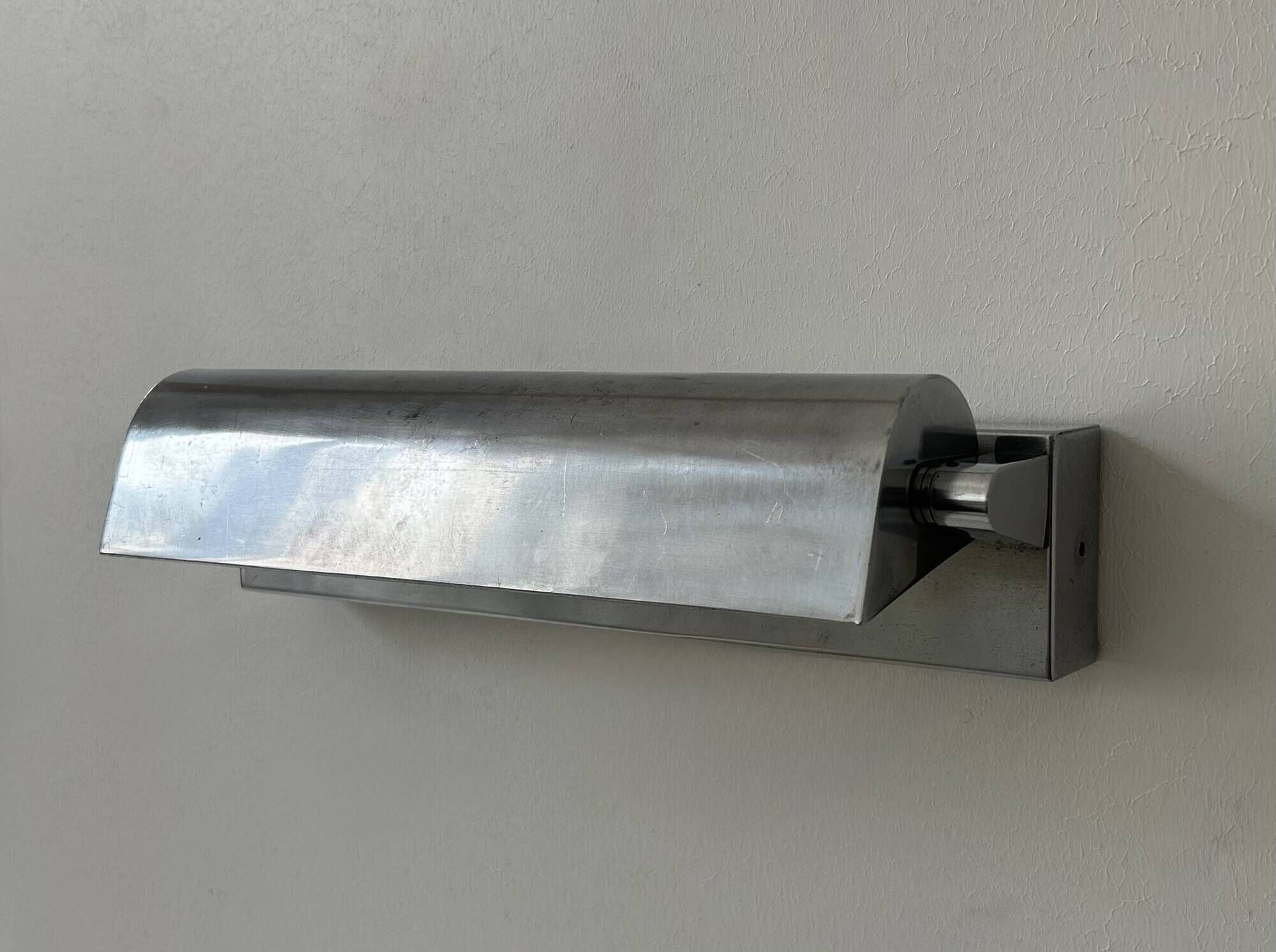 Vintage adjustable wall lamp, chrome-plated metal, modernist, France, 1940