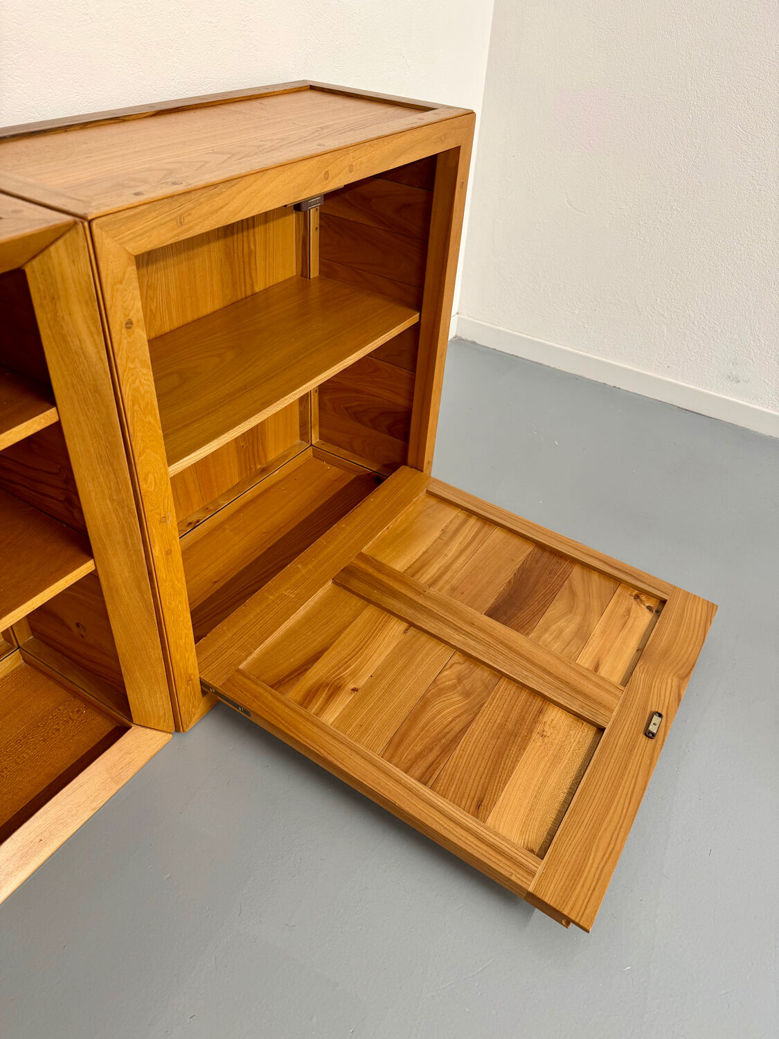 Modular sideboard Ateliers Chauvin solid wood design 70s