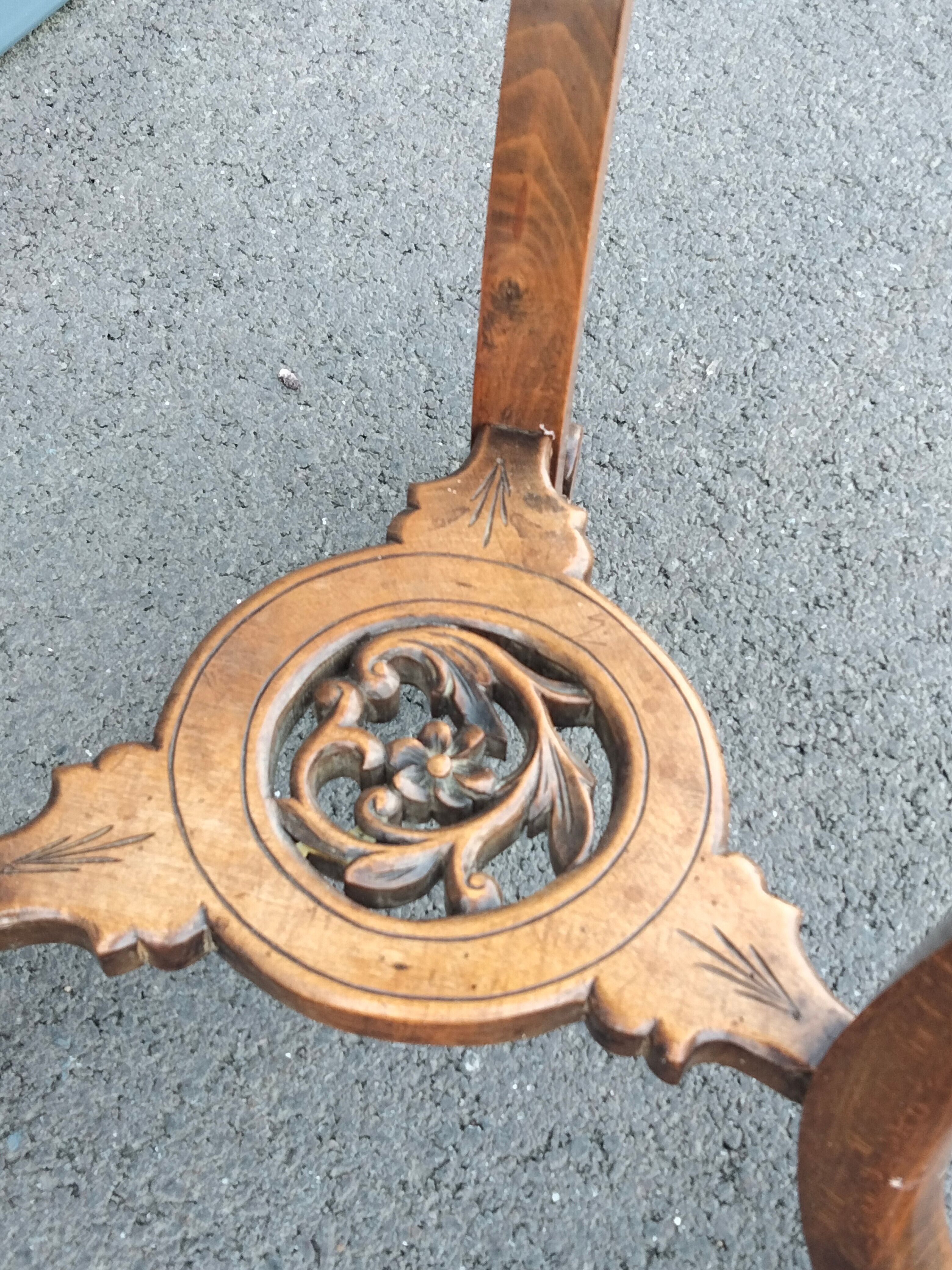 Pedestal table in old natural wood late nineteenth century