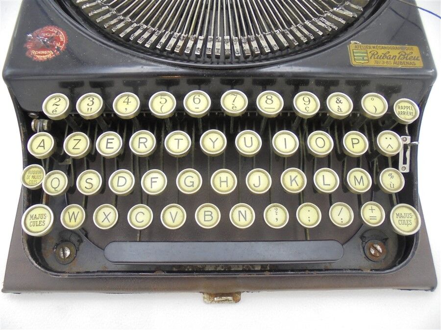 Former Remington Typewriter No.1