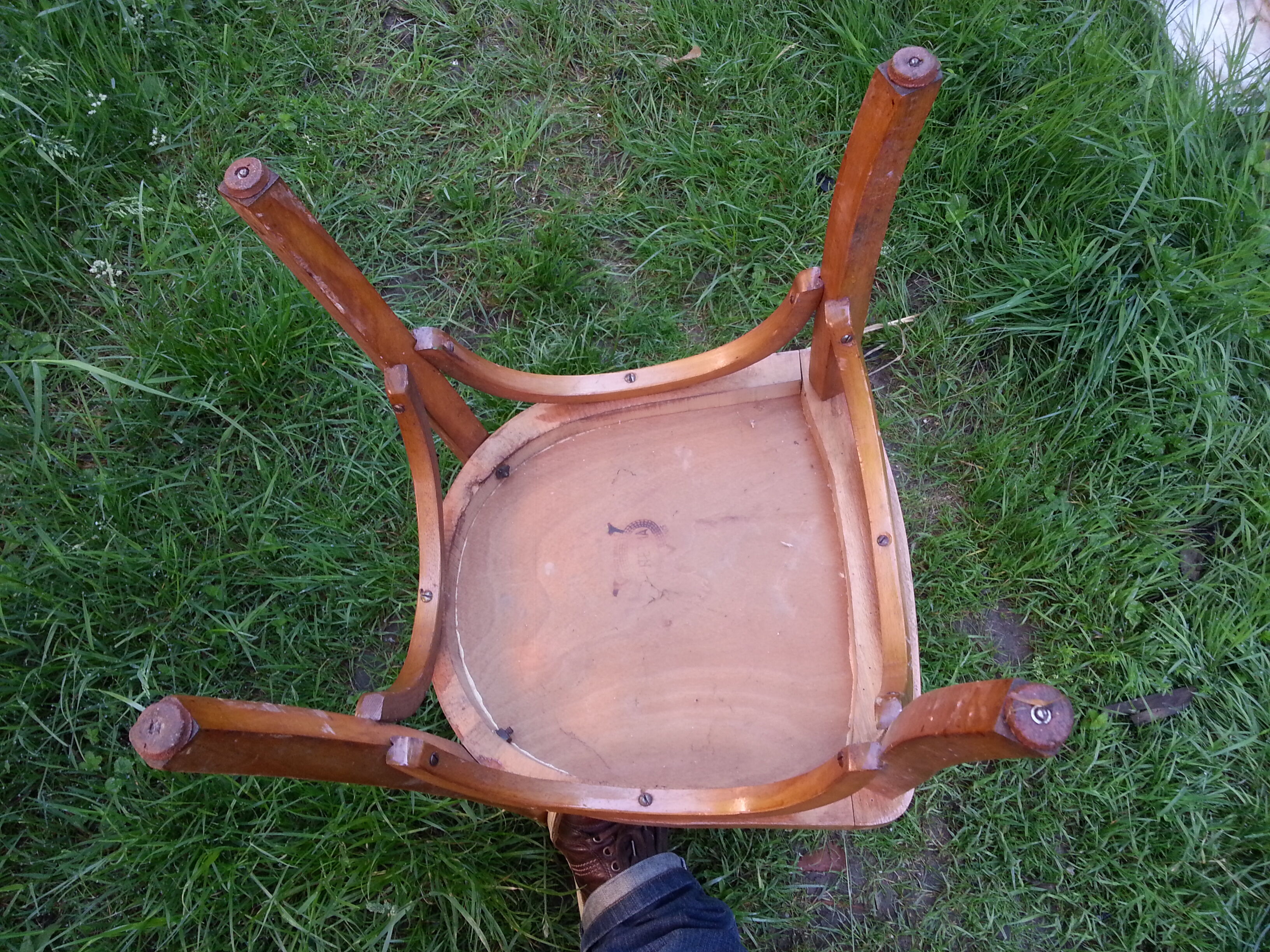 "Luterma" childrens wooden chair