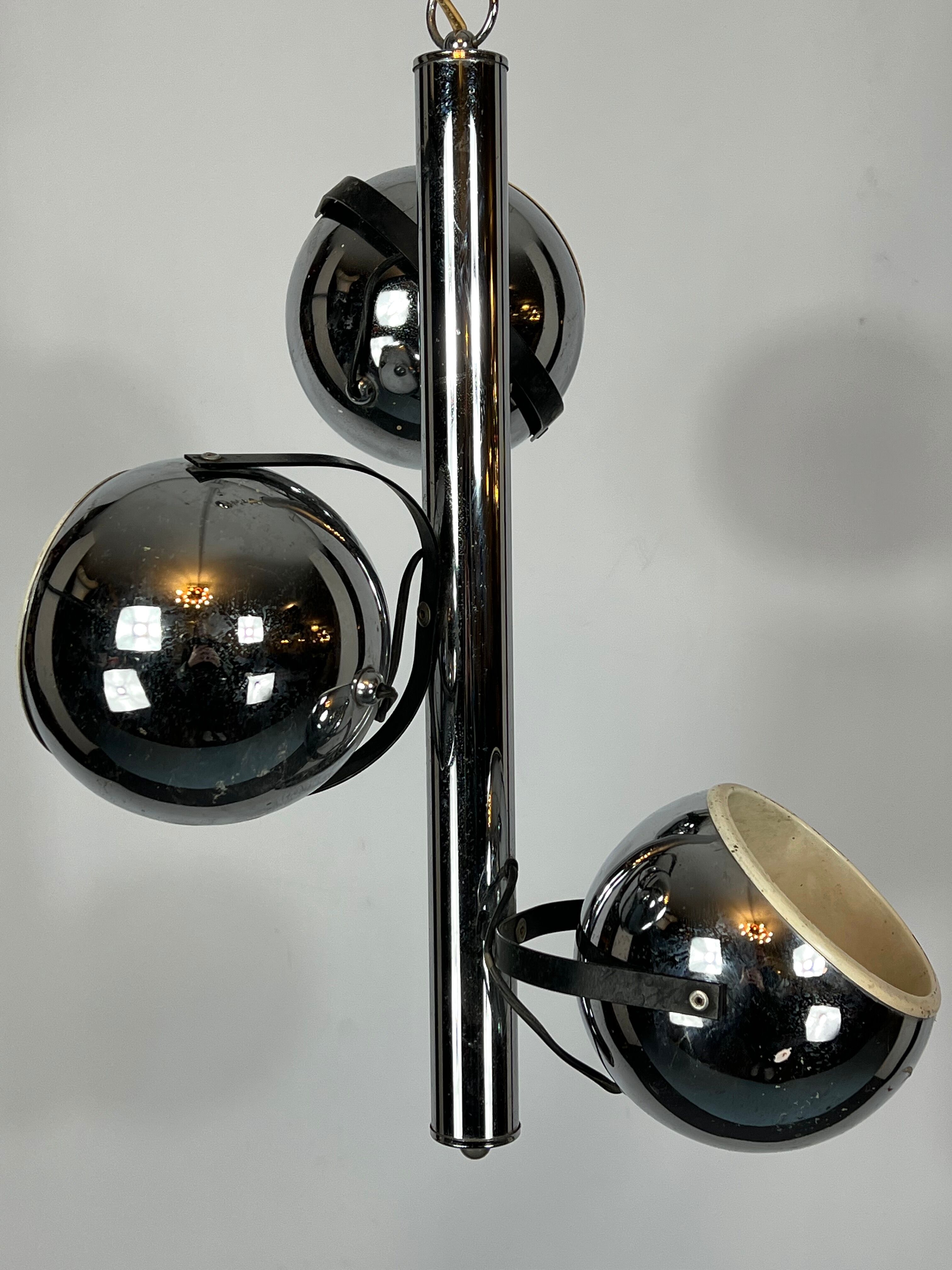 Goffredo Reggiani, three lights chrome chandelier from 70s