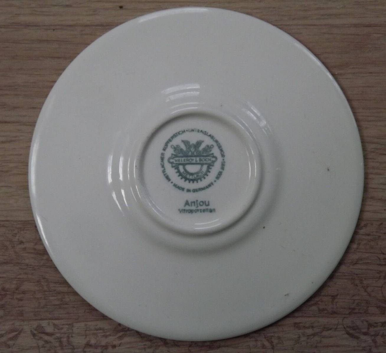 Set of 4 saucers Quality Retired Villeroy & Boch Black/White Anjou Design 4656