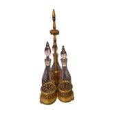 3 carafes cristal taille diamant ensemble de 3 carafes cristal dans un support doré à l'or fin ,