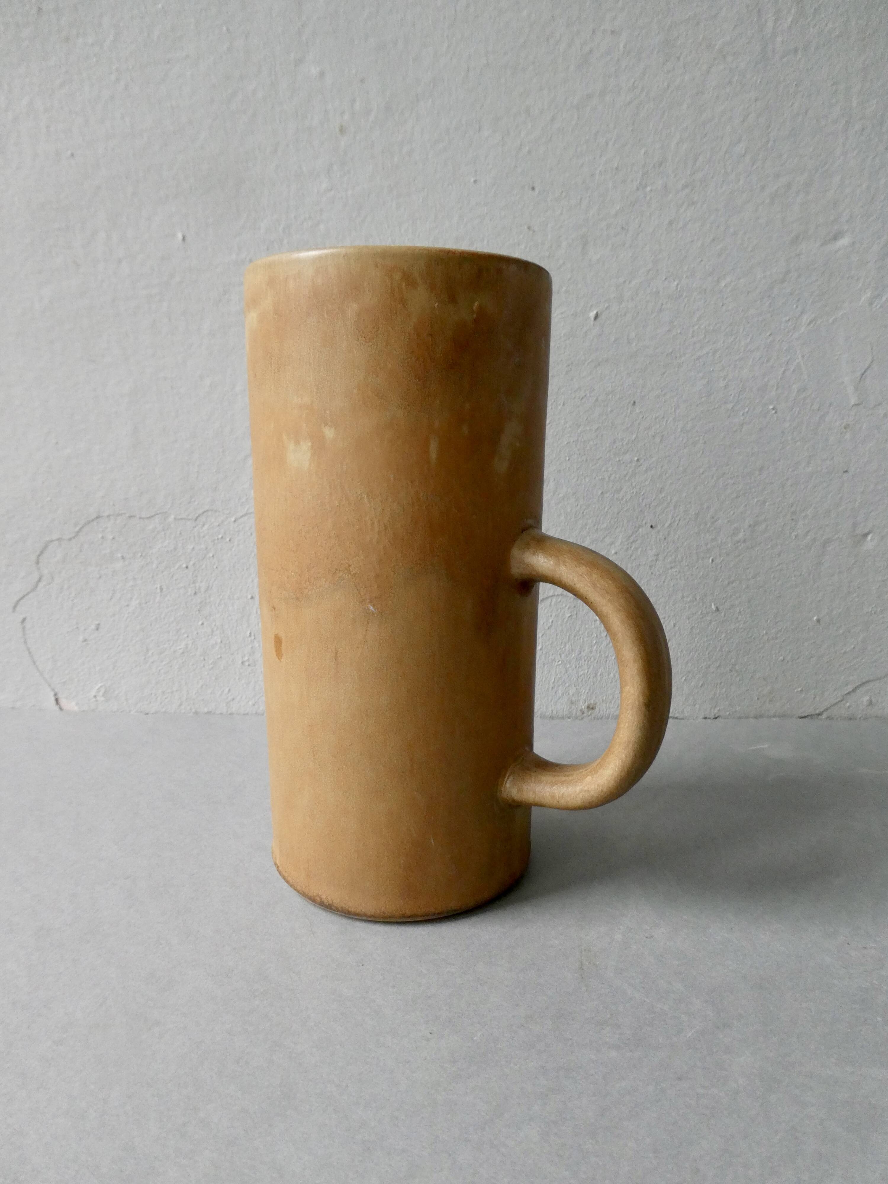 Natural tone stoneware vase