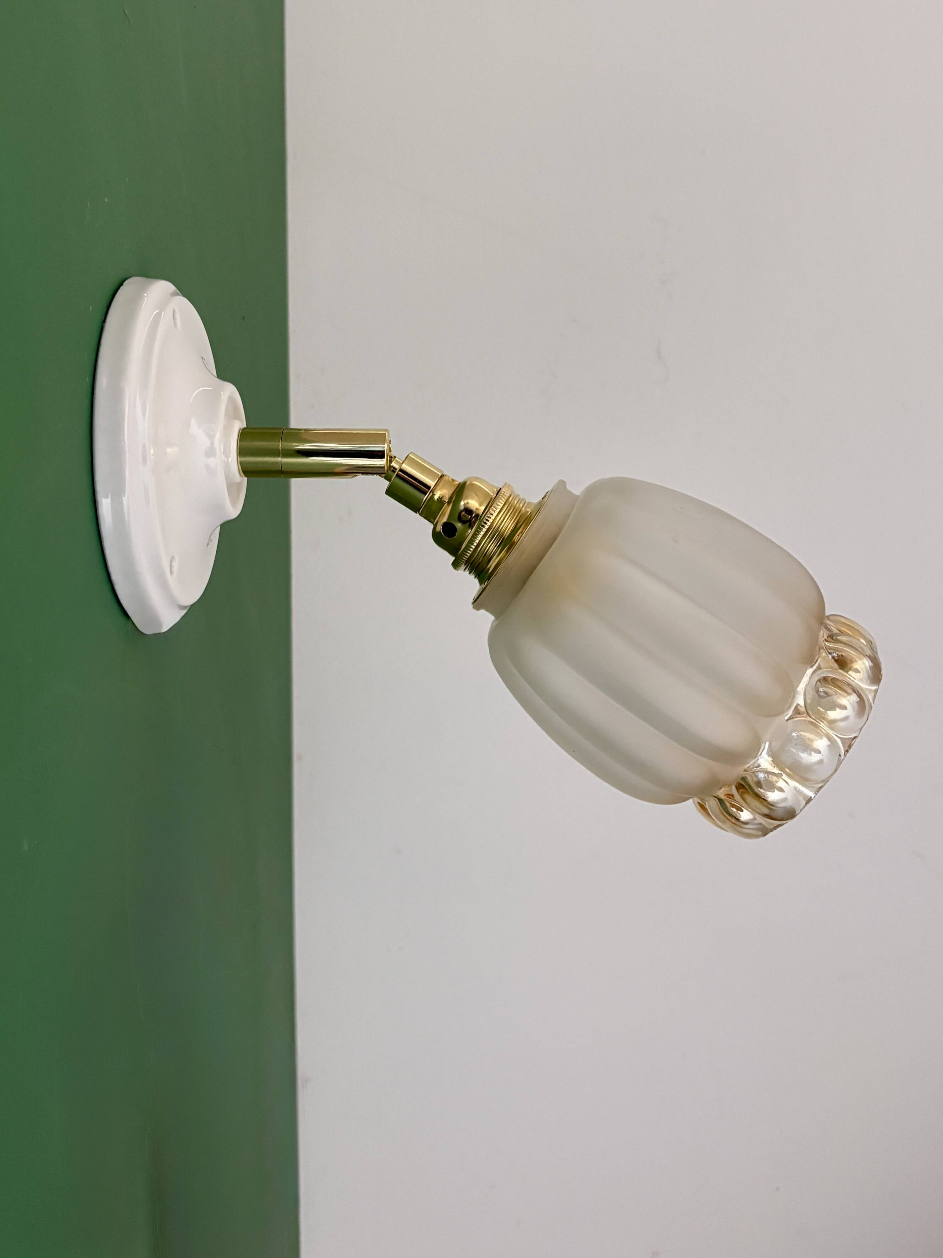 Vintage tulip wall light in frosted and amber glass