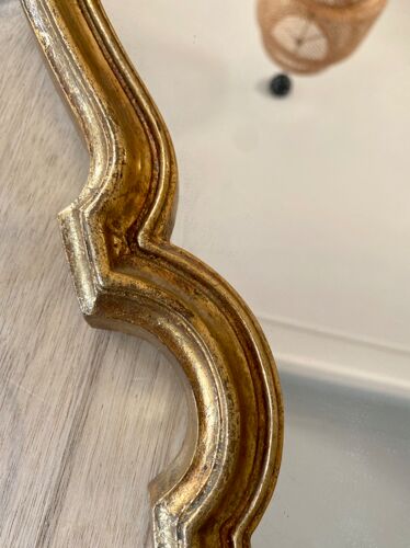 Miroir ancien en bois doré 39x30 cm