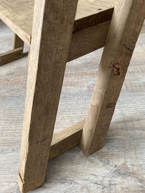 Stepladder decorated in old oak