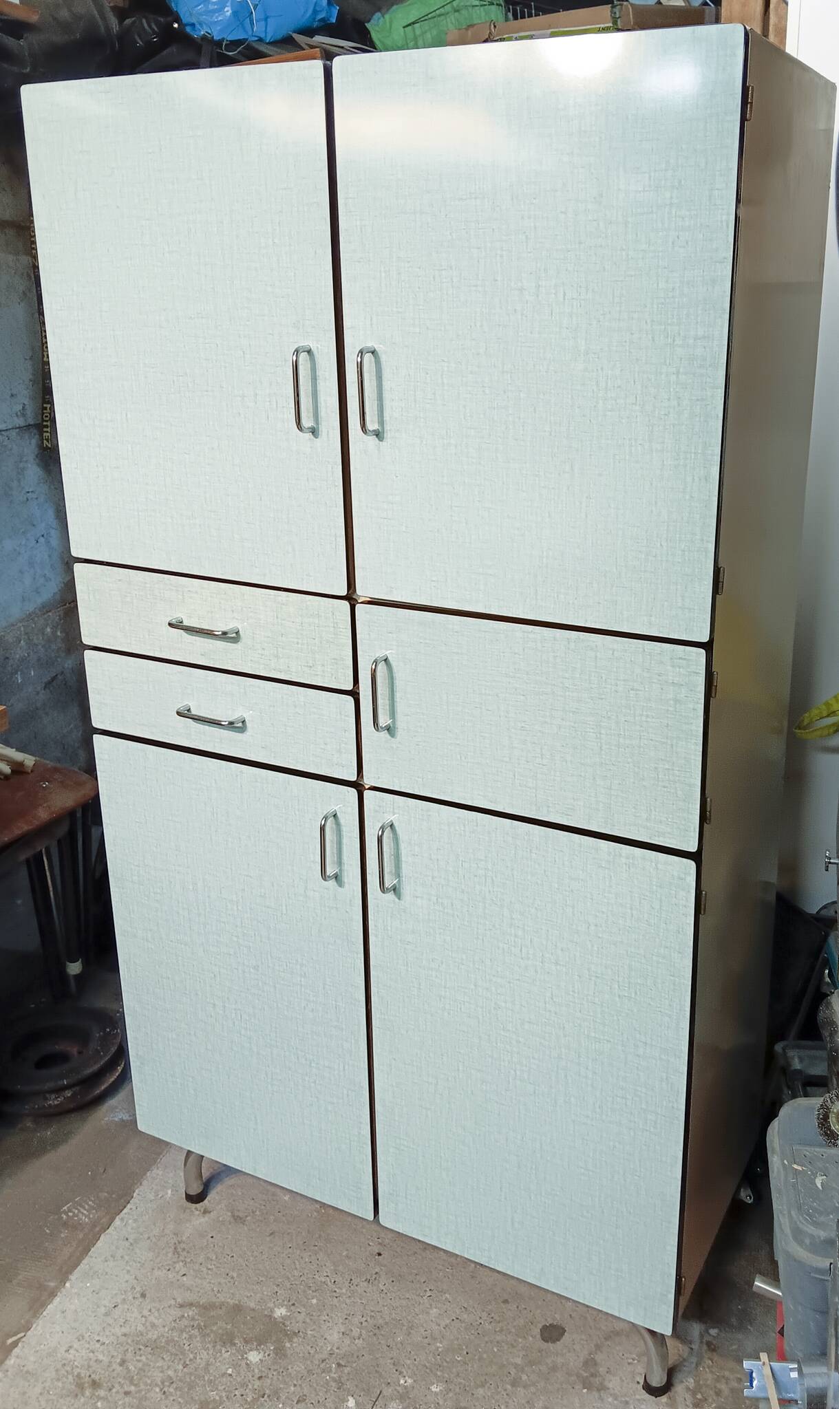 Buffet colonne vintage Formica bleu-vert