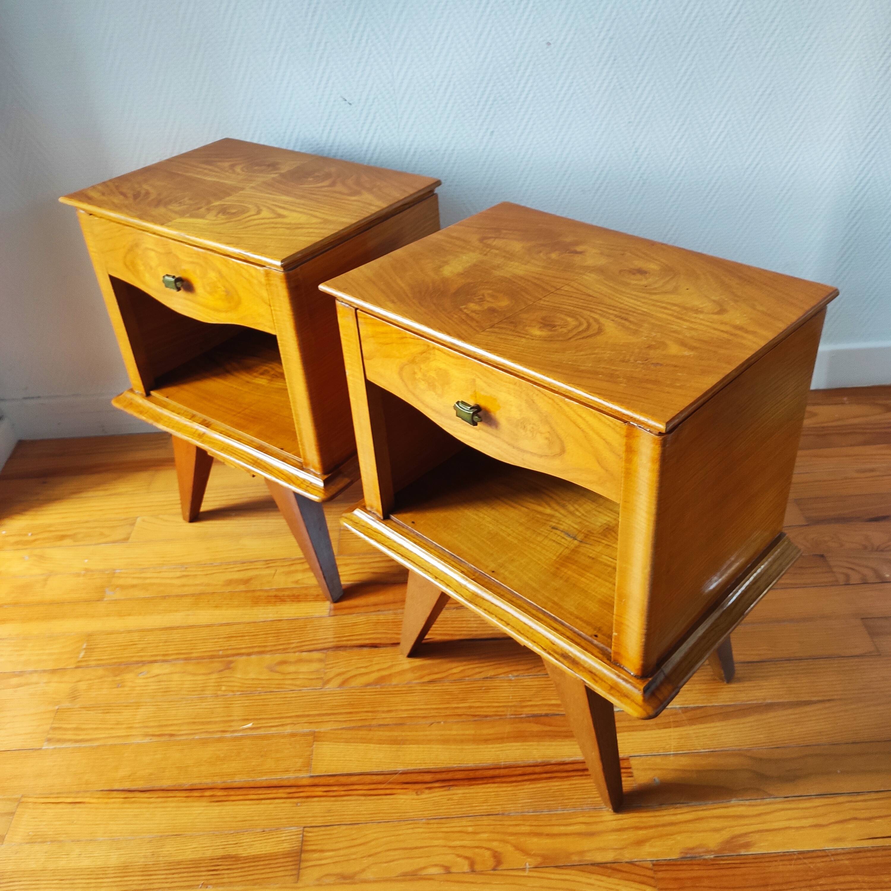 Paire de tables de chevets vintage 1950