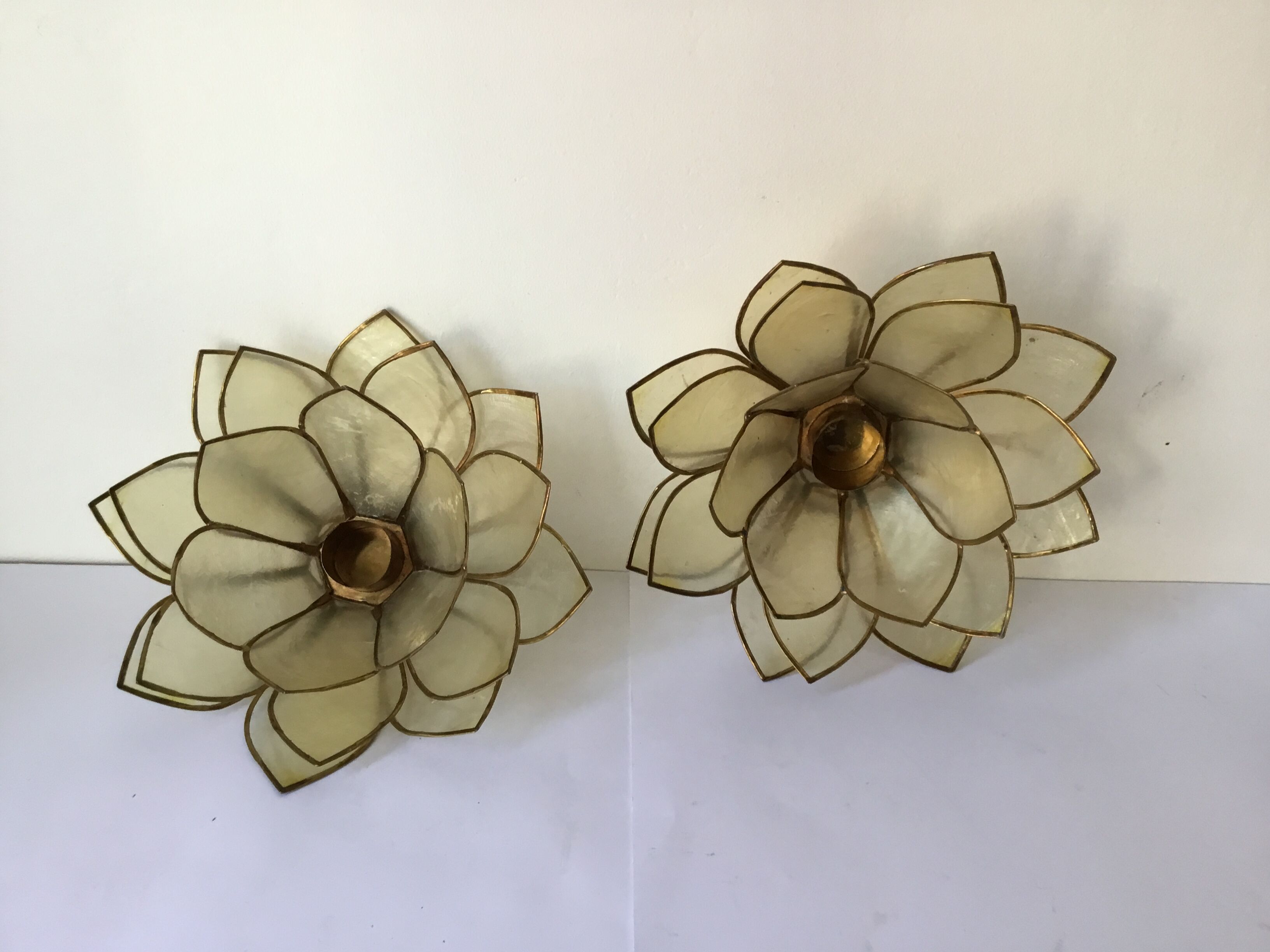 Candlestick flower in brass