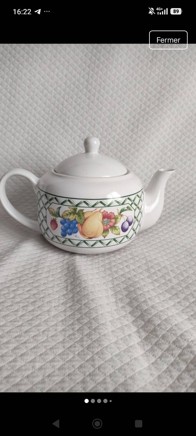 Teapot