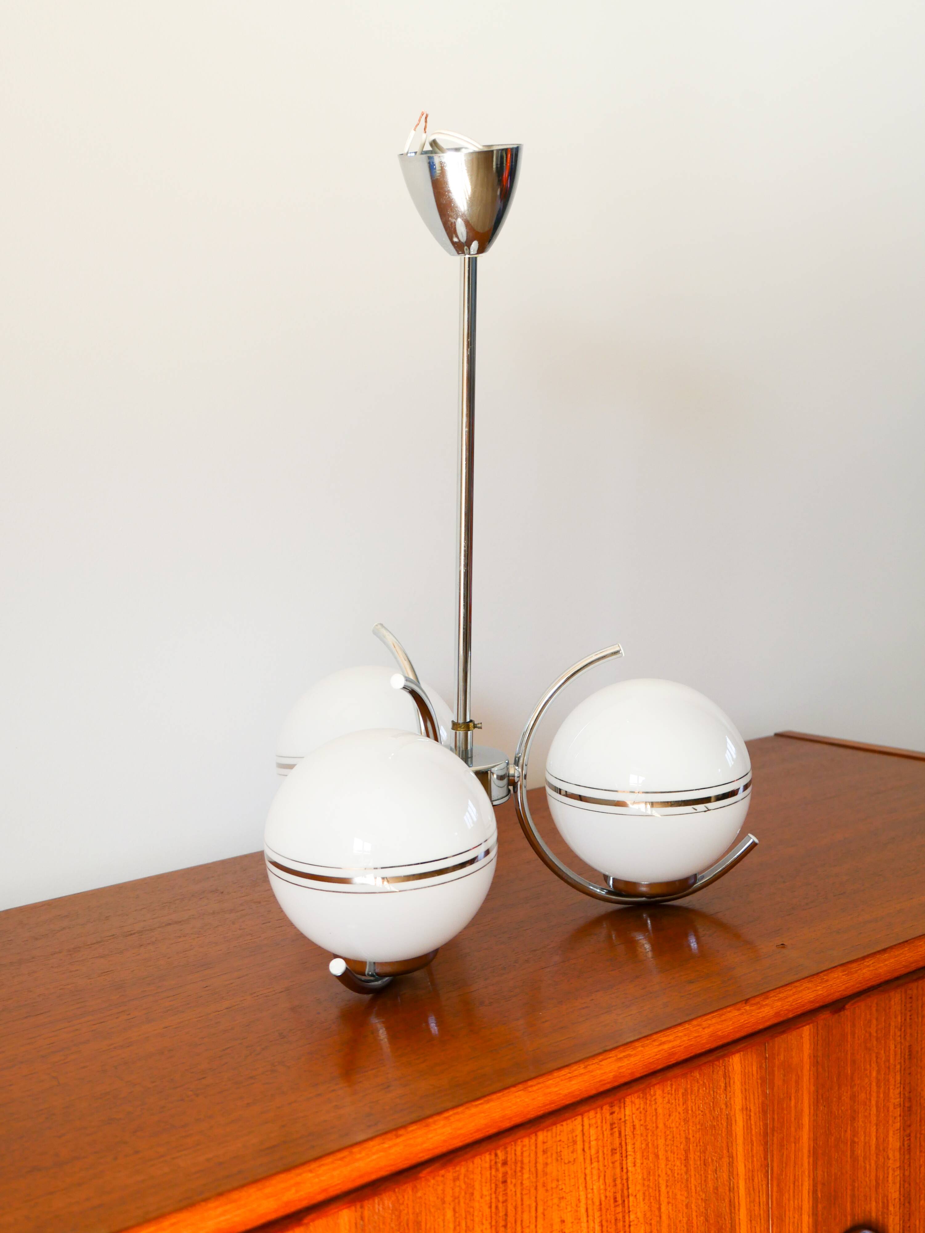 Suspension with 3 lights in opaline and chrome, Art Deco, 1940.