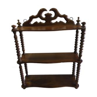 Wall shelf
